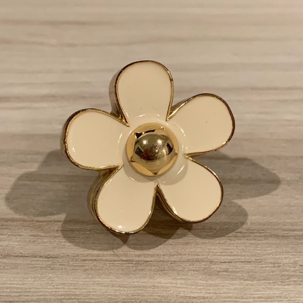 Daisy Marc Jacobs Perfume Statement Ring